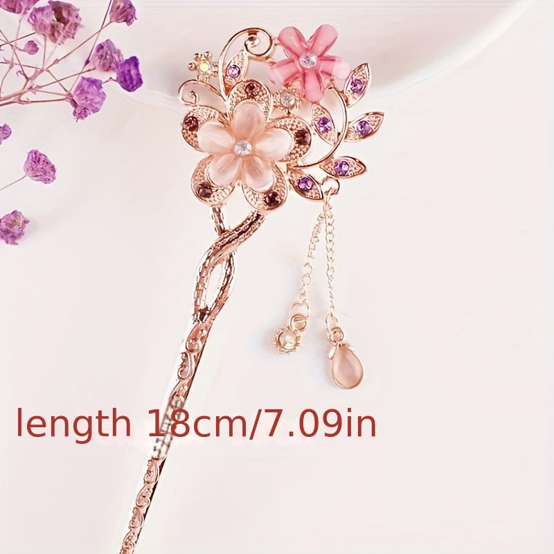 1pc Vintage Floral Hairpin - Elegant Ethnic Wedding, Party, Everyday Hair Accessory - Floral Hair Clip with Delicate Chains - for Women, Bridal, Special Events - Floral Hairpin for Updos & Voluminous Hairstyles