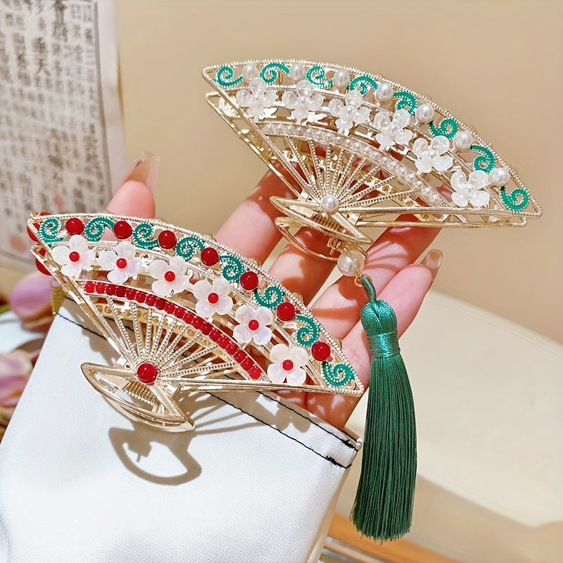 Elegant Green Antique Tassel Fan Hairpin with Large Shark Design - Intricate Floral Motif, Durable Metal Craftsmanship for Hanfu & Traditional Costume Accessory, Cultural Fashion Piece, Elegant Hair Accessory | Traditional Costume Accessory | Detailed