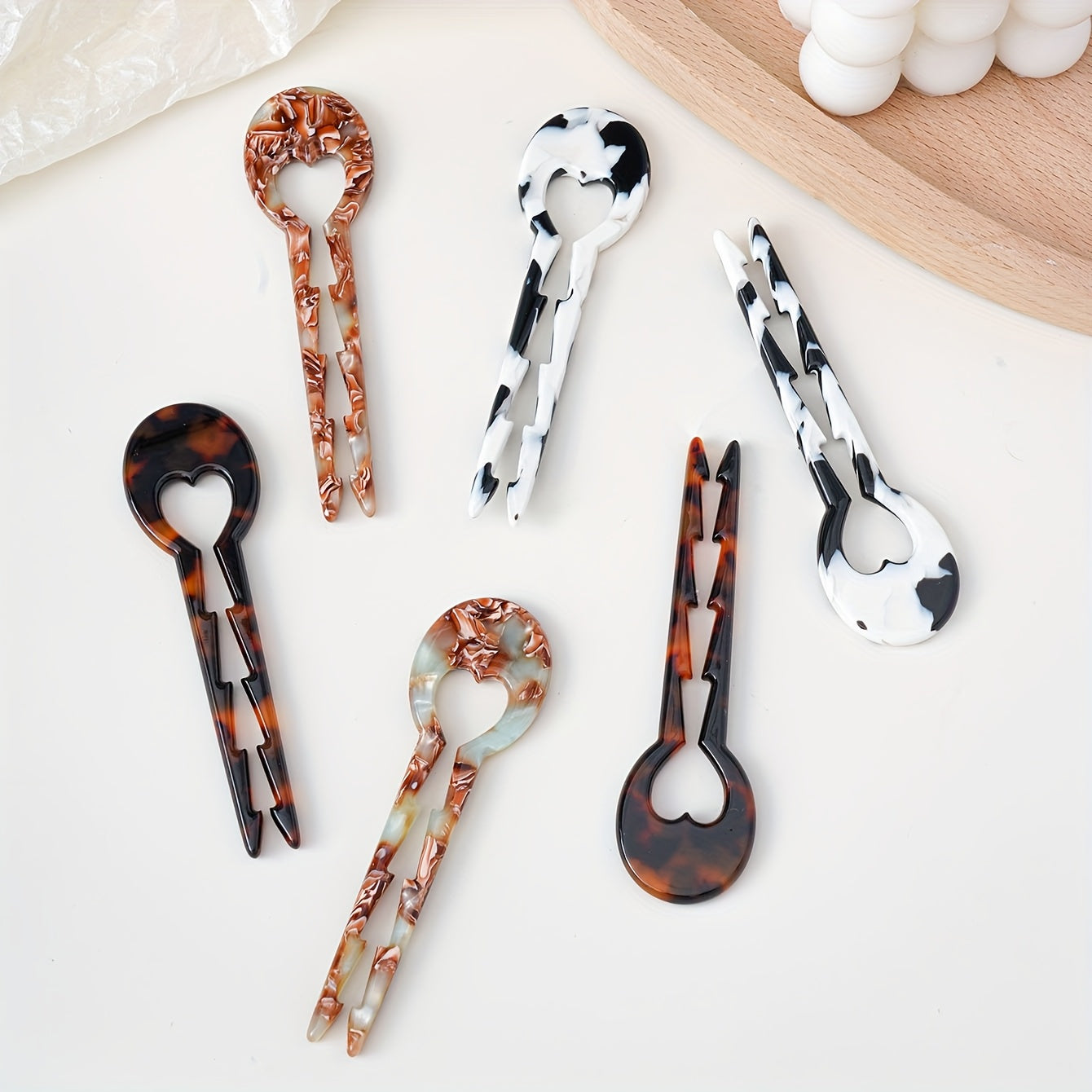 6pcs Elegant Resin Heart-Shaped Hairpins with Floral Design - Perfect for Women'S Updos and Daily Use, Stylish Black and White Patterns, Ideal for Birthdays and Special Occasions, Stylish Hair Accessories | Floral Pattern Hairpins | Durable Hairpin